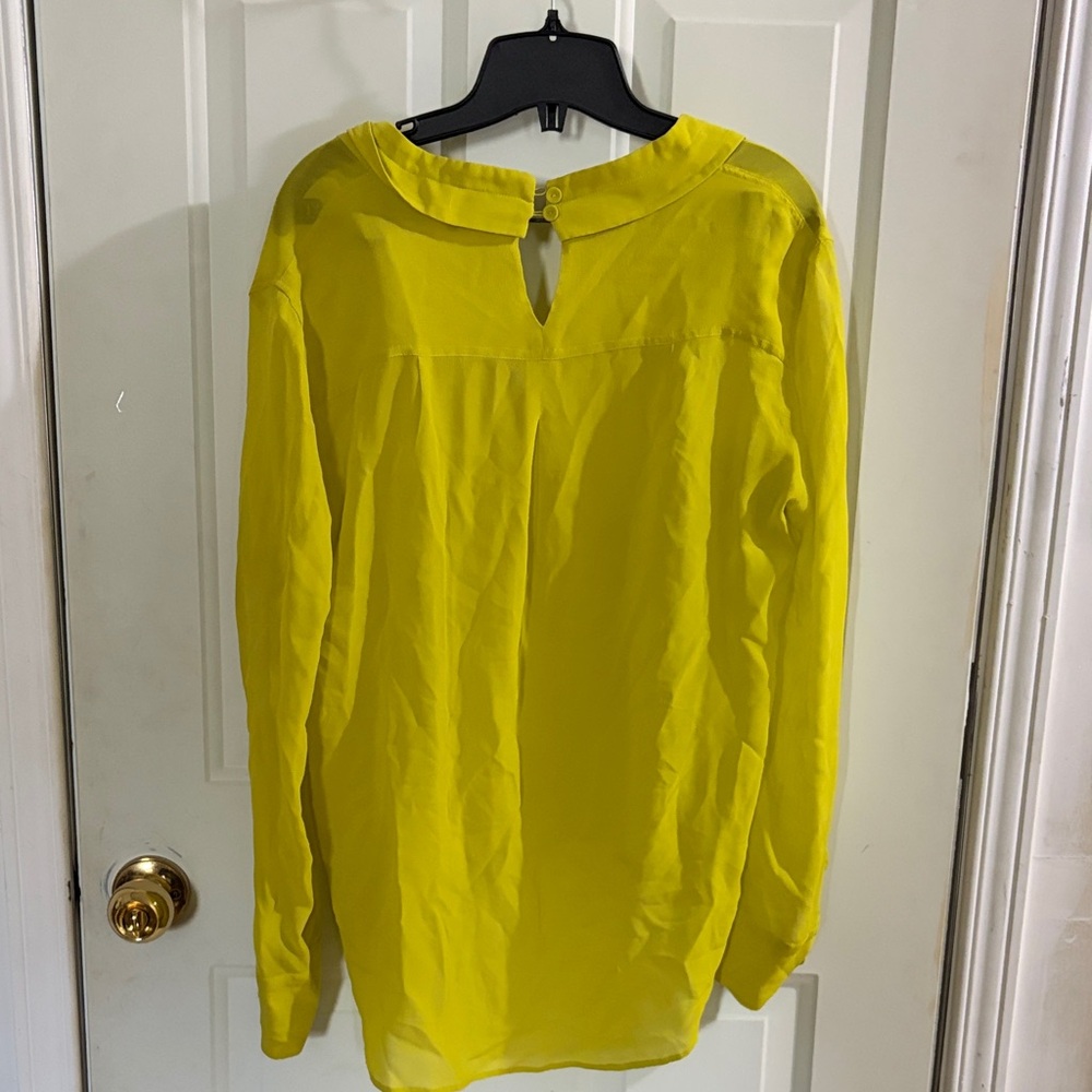 Elegant Yellow Blouse for Women - Picture 5 of 7
